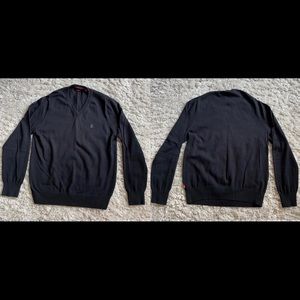 Men’s Izod V-Neck Sweater
